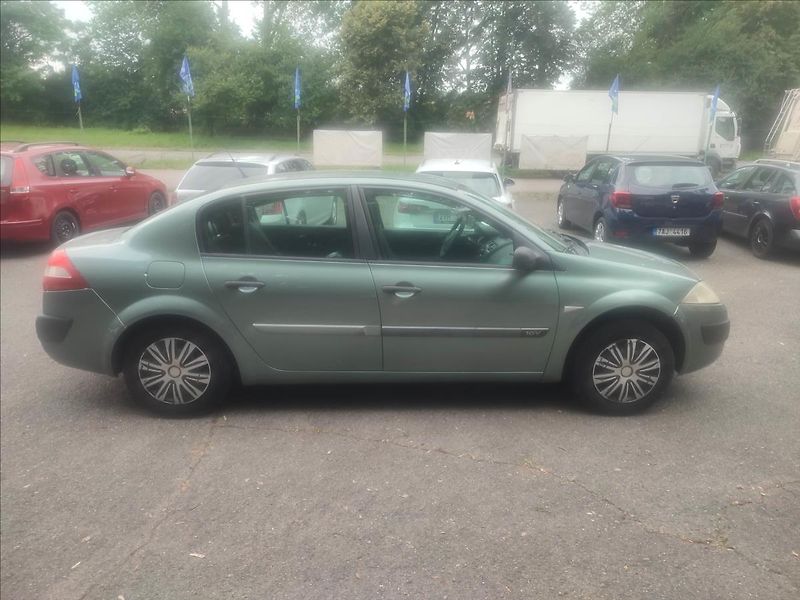 Renault Mégane 1,4 LPG - nová bomba  pravidel - fotka 3 z 9