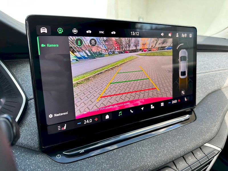 Škoda Octavia (2024) 1.5 TSI 110kW MHEV Top Selecti - fotka 15 z 23