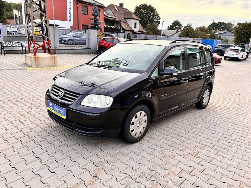 Volkswagen Touran 1.9TDi 74kW  - fotka 3 z 19