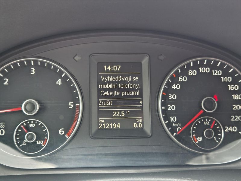 Volkswagen Caddy 1,6 TDi Trendline Tažné z. ČR - fotka 16 z 22