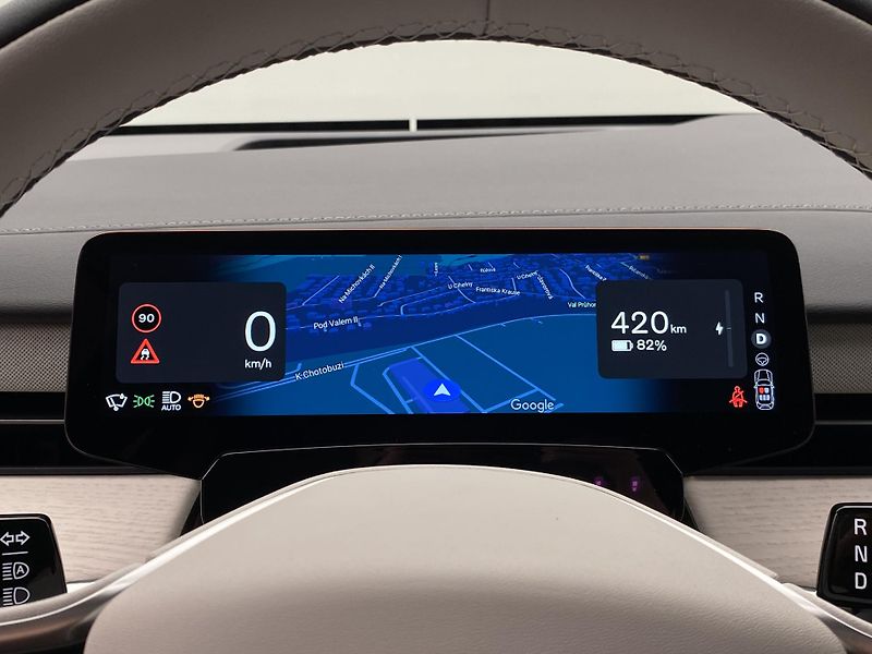 Volvo ES90 (2026) PURE ELECTRIC ULTRA - fotka 73 z 79