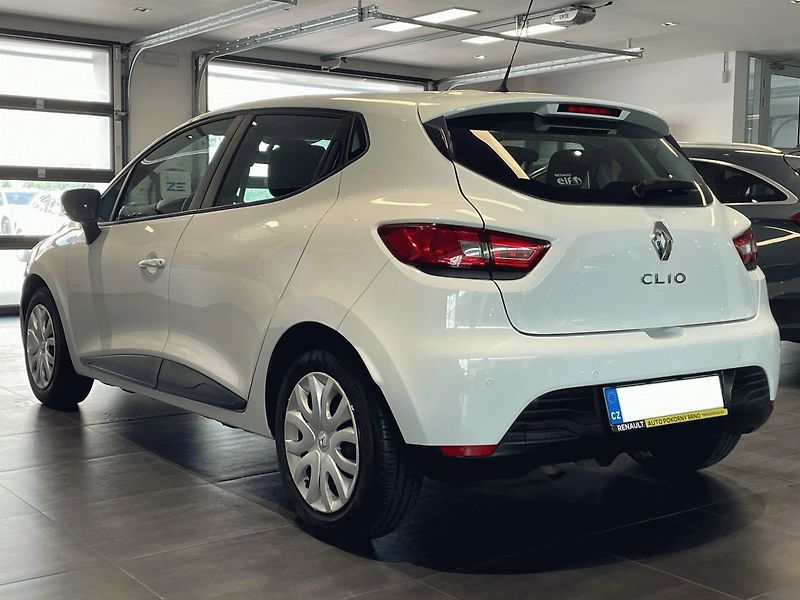 Renault Clio (2016) Advantage 1,2 16v 75k - fotka 3 z 16