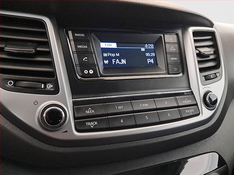 Hyundai Tucson (2017) 1.6 GDI, Serv.kniha - fotka 13 z 16