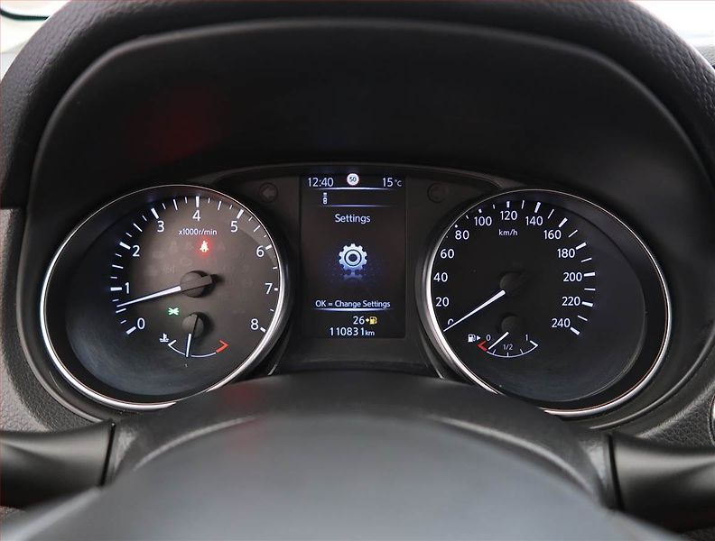 Nissan Qashqai (2017) 1.6 DIG-T, Serv.kniha, Navi - fotka 11 z 22