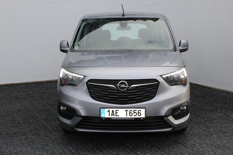 Opel Combo (2020) 1,5 BlueHDi 130k - fotografie inzerátu