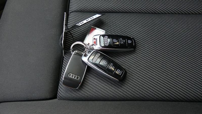Audi A6 40 TDI quattro S tronic Avant - fotka 26 z 28