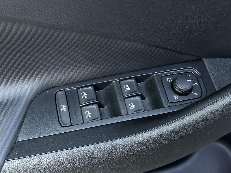 Škoda Kamiq 1.5TSi DSG Monte Carlo 150PS M - fotka 16 z 47