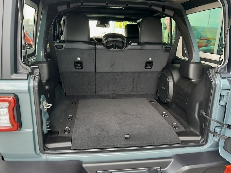 Jeep Wrangler (2026) Unlimited 2,0T  Rubicon ČR - fotka 16 z 38
