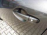 Mazda 6 Wagon 2.0 Sky-G 165k M/T Revol - náhled 12