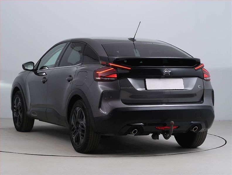 Citroën C4 (2021) 1.2 PureTech, ČR,1.maj - fotka 4 z 18