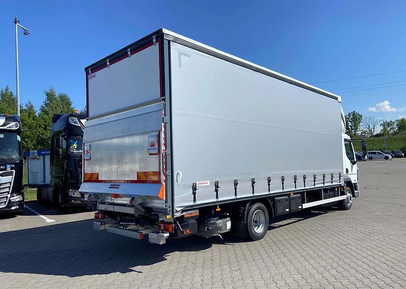DAF XB 260 plachta čelo NOVÝ - fotka 5 z 13