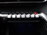 Peugeot 5008 1,2 PT 96kW Allure PANO 7-míst - náhled 23