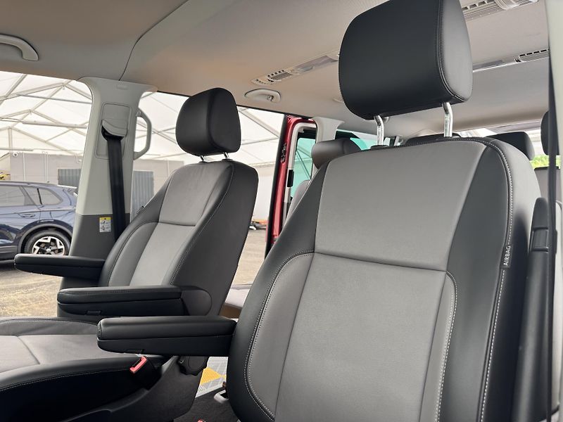 Volkswagen Caravelle 2.0Tdi*110kw*4x4*8-Mist*CZ*DPH - fotka 11 z 37