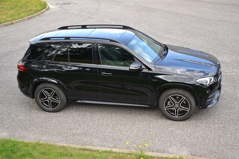 Mercedes-Benz GLE 350.de Plug-in Hybrid AMG 4Mat - fotka 3 z 46