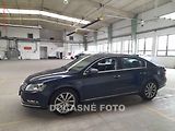Volkswagen Passat (2013) 2.0 4x4, ČR, AT, navi, xenon - náhled 1