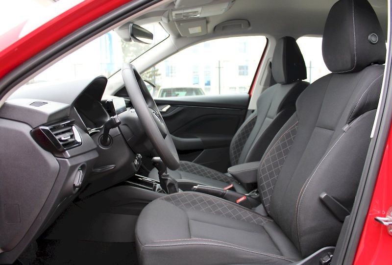 Škoda Kamiq (2024) Fresh 1.0TSI / 81kW 7°DSG - fotka 11 z 24
