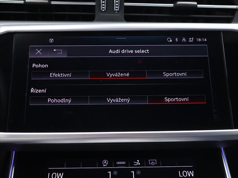Audi A7 3,0 TDI  Quattro S-Line CZ DPH - fotka 29 z 36