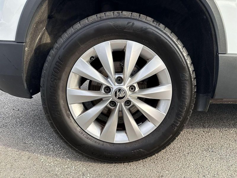 Škoda Karoq (2024) 1.5 TSI Selection - fotka 29 z 32