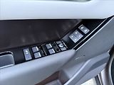 Land Rover Range Rover Velar (2026) 3,0 DYNAMIC SE D300 - náhled 13