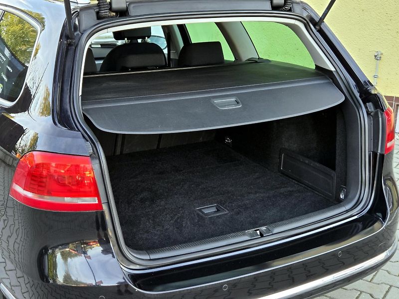 Volkswagen Passat TDi SERV.KNIHA - PERF.STAV     - fotka 15 z 46