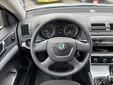 Škoda Octavia 1,9 TDI 77kW Ambiente - náhled 14
