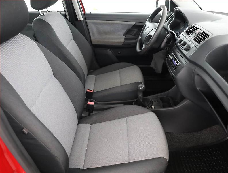 Škoda Fabia (2008) 1.2, Serv.kniha, po STK - fotka 7 z 14