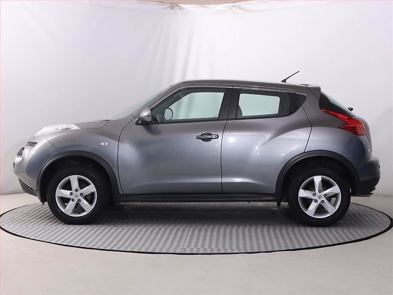 Nissan Juke (2014) 1.6 i, Park. senzory - fotka 3 z 16