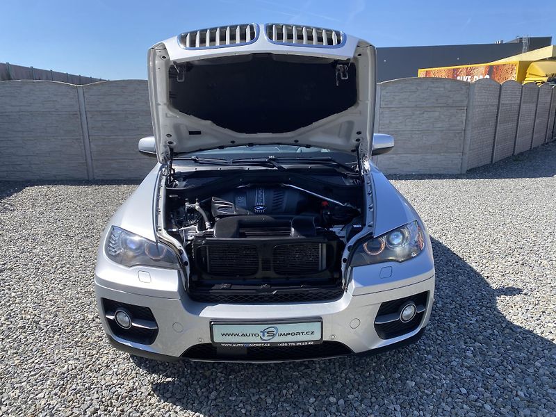 BMW X6 4.0D 4x4 310PS FULL CZ DPH 1A! - fotka 81 z 166