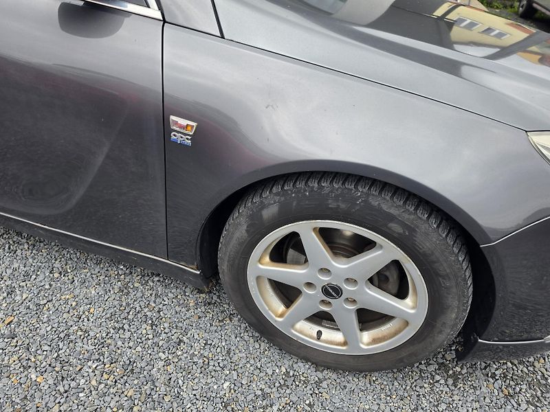 Opel Insignia 2.0CDTI Opc Line - fotka 13 z 20