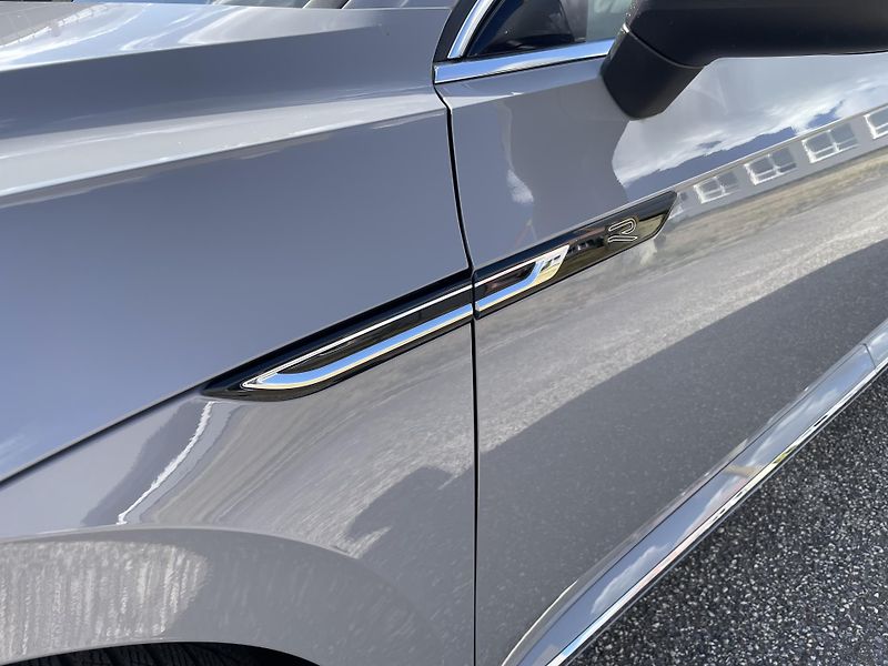 Volkswagen Arteon Shooting Brake (2022) 1.4 TSI E-HYBRID R-LINE DSG - fotka 32 z 38