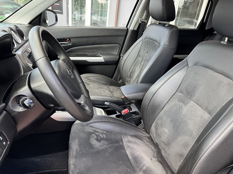 Suzuki Vitara (2016) 1.6i VVT Comfort Plus LED Navi - fotka 27 z 50