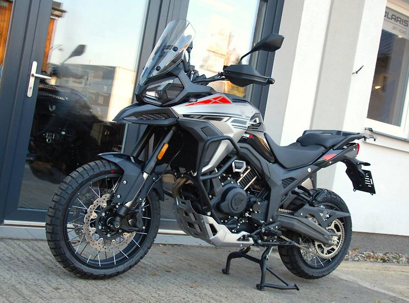 Morbidelli (2026) T10002VX BLACK - fotka 4 z 25