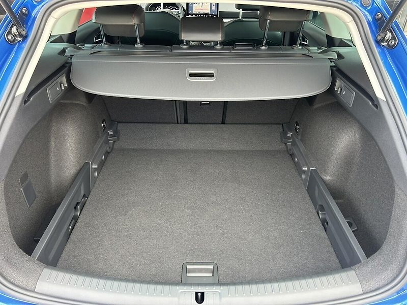 Seat Leon (2026) 1.5 TSI 85kW - fotka 9 z 9