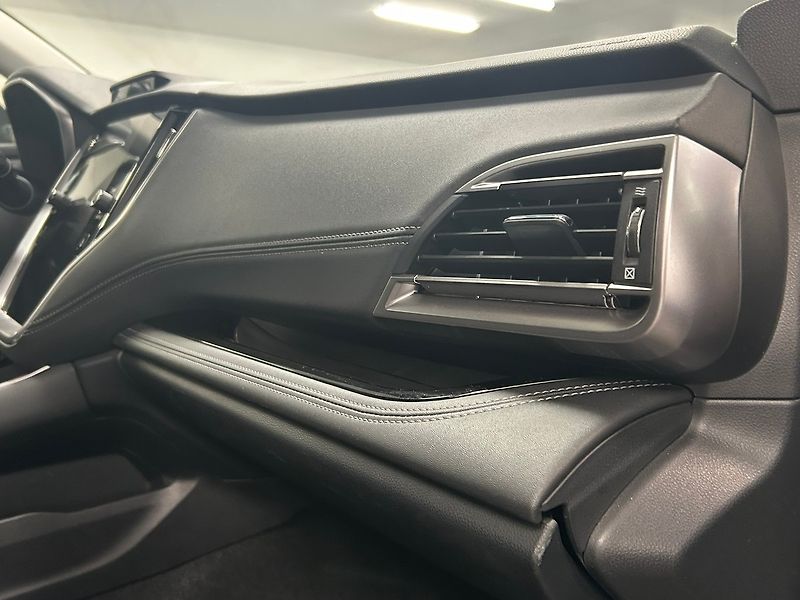 Subaru Outback (2022) 2.5 Comfort + kůže | Záruka - fotka 30 z 65