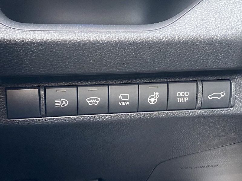 Toyota RAV4 2.5Plug-in, ČR, Selection, 4x4 - fotka 13 z 16