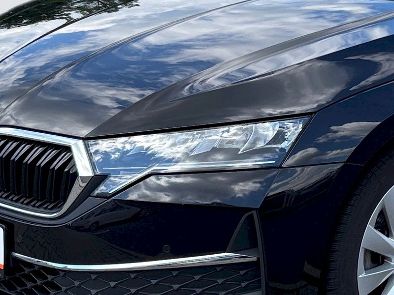 Škoda Octavia (2025) M-HEV  Top Selection 1.5 TSI D - fotka 22 z 29