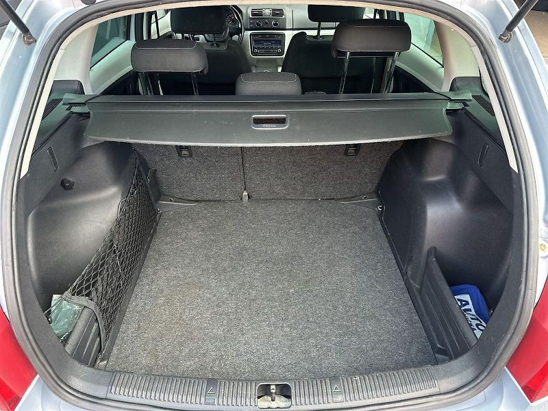 Škoda Fabia (2010) Combi 1.2 TSI Ambiente + - fotka 21 z 26
