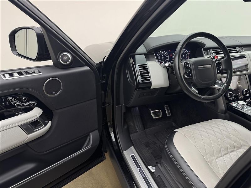 Land Rover Range Rover 5,0 405kW SV OVERFINCH DPH HUD - fotka 30 z 53