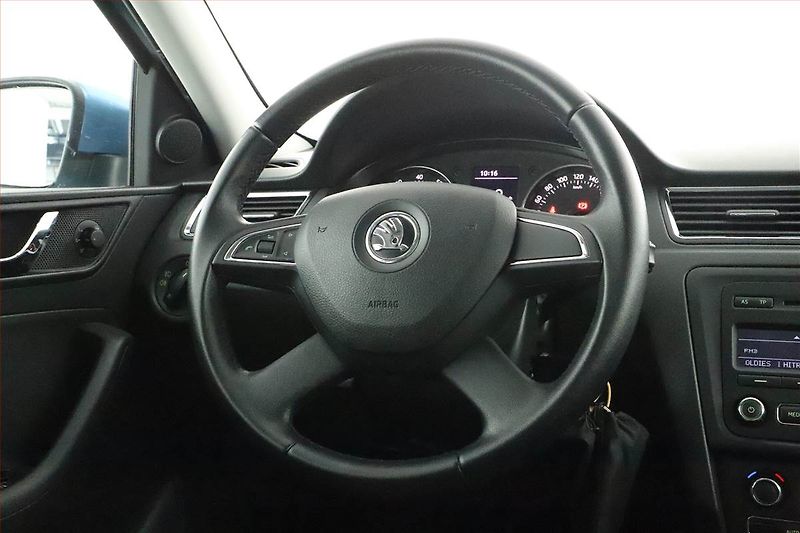 Škoda Rapid (2013) 1.2 TSI, Tempomat - fotka 8 z 14