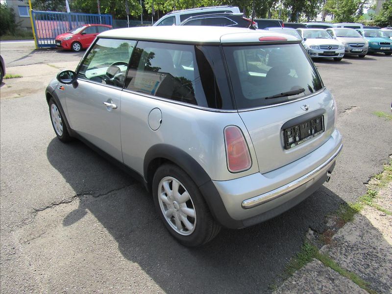 Mini One 1,6 i 66KW - fotka 6 z 24