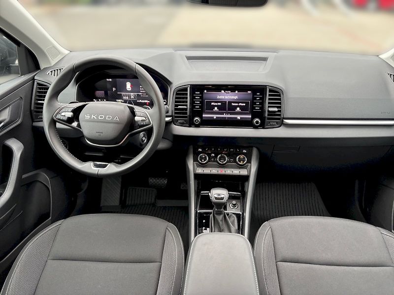 Škoda Karoq (2025) SELECTION 1.5 TSI 110 kW A7F - fotka 24 z 31