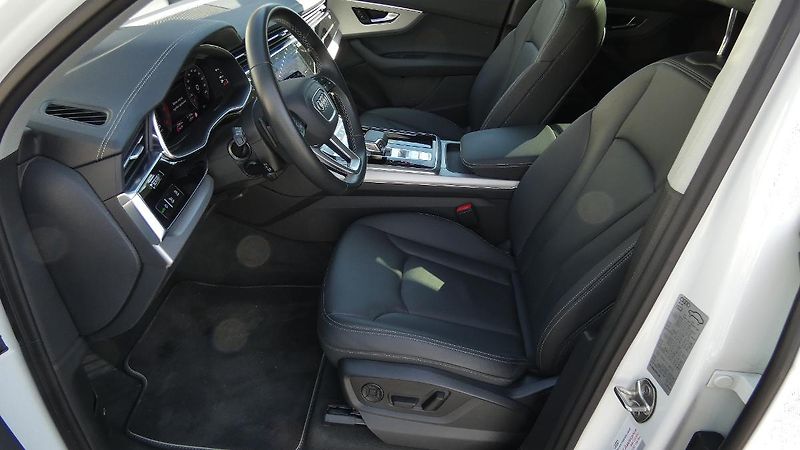 Audi Q7 45 TDI quattro tiptronic - fotka 20 z 25