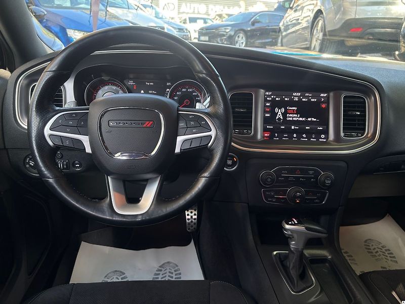 Dodge Charger 6.4-392/2019/Scat Pack.DPH.ZÁR - fotka 18 z 51