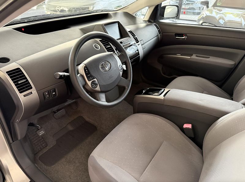 Toyota Prius (2005) - fotka 13 z 24