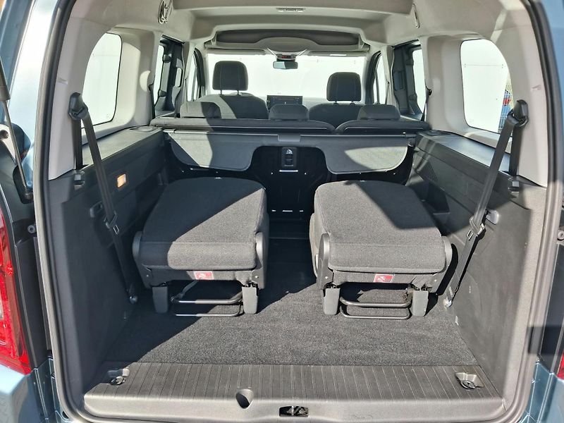 Toyota ProAce City Verso 1.5 D-4D Business Long AT - fotka 10 z 20