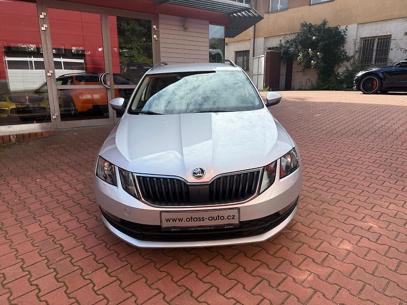 Škoda Octavia (2020) Tour  1.6 TDI - fotka 2 z 13