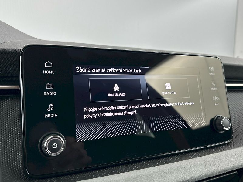 Škoda Kamiq (2025) 1.0TSI 85kW Top Selection - fotka 14 z 31