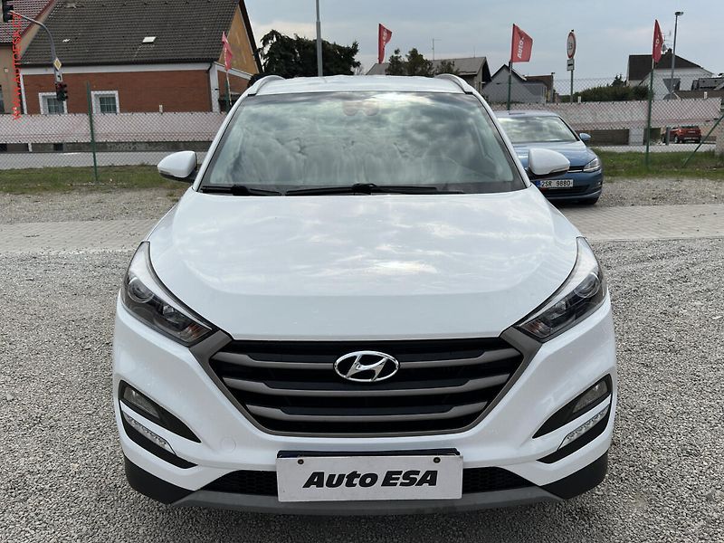 Hyundai Tucson (2016) 1.7 CRDi, 1.maj,ČR, Czech - fotka 2 z 18