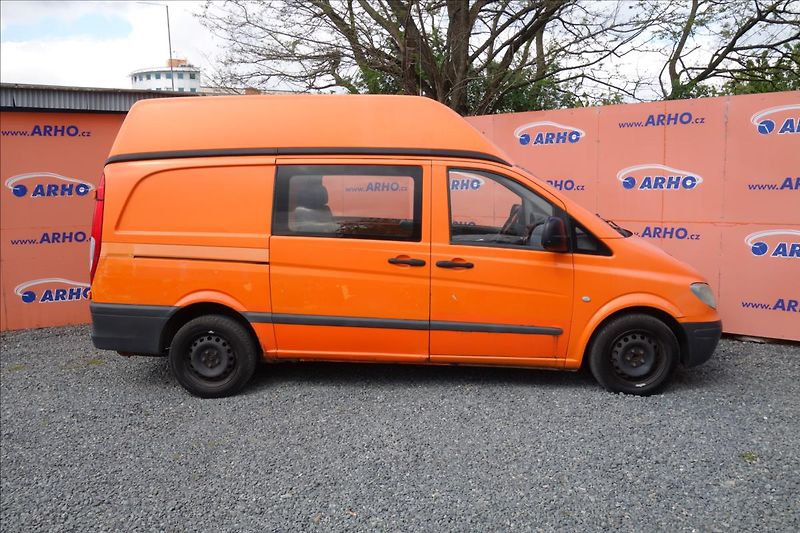 Mercedes-Benz Vito 2,2 CDi 80KW, ČR, 6MÍST,111. - fotka 8 z 27
