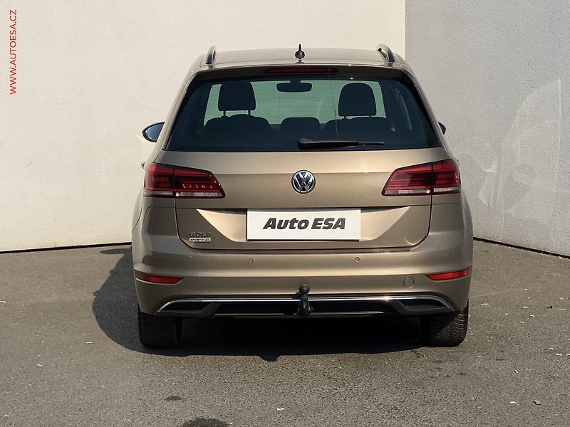 Volkswagen Golf Sportsvan (2018) 1.5 TSi, Join, navi, TZ - fotka 5 z 17